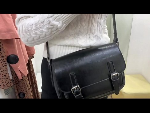 ❤️ Veřejná masturbace mladé feny FeralBerry s dildem ve fitku ❤️❌ Ruské porno u cs.28films.ru ❤